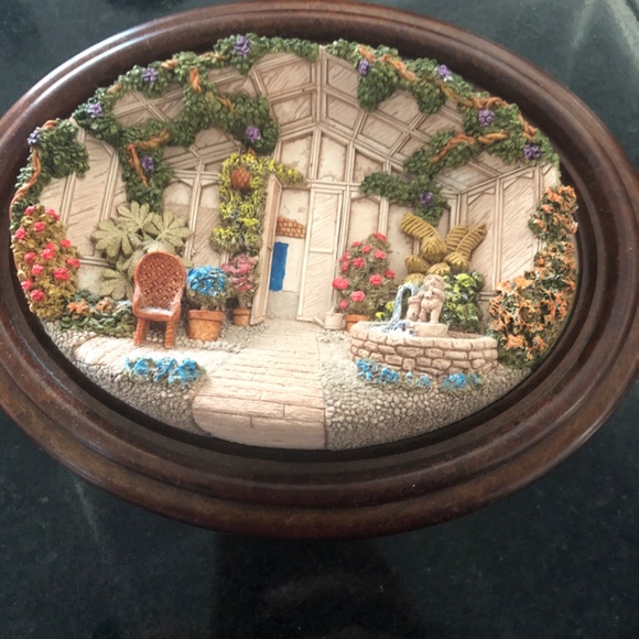 Small garden picture. - Picture 2 of 3